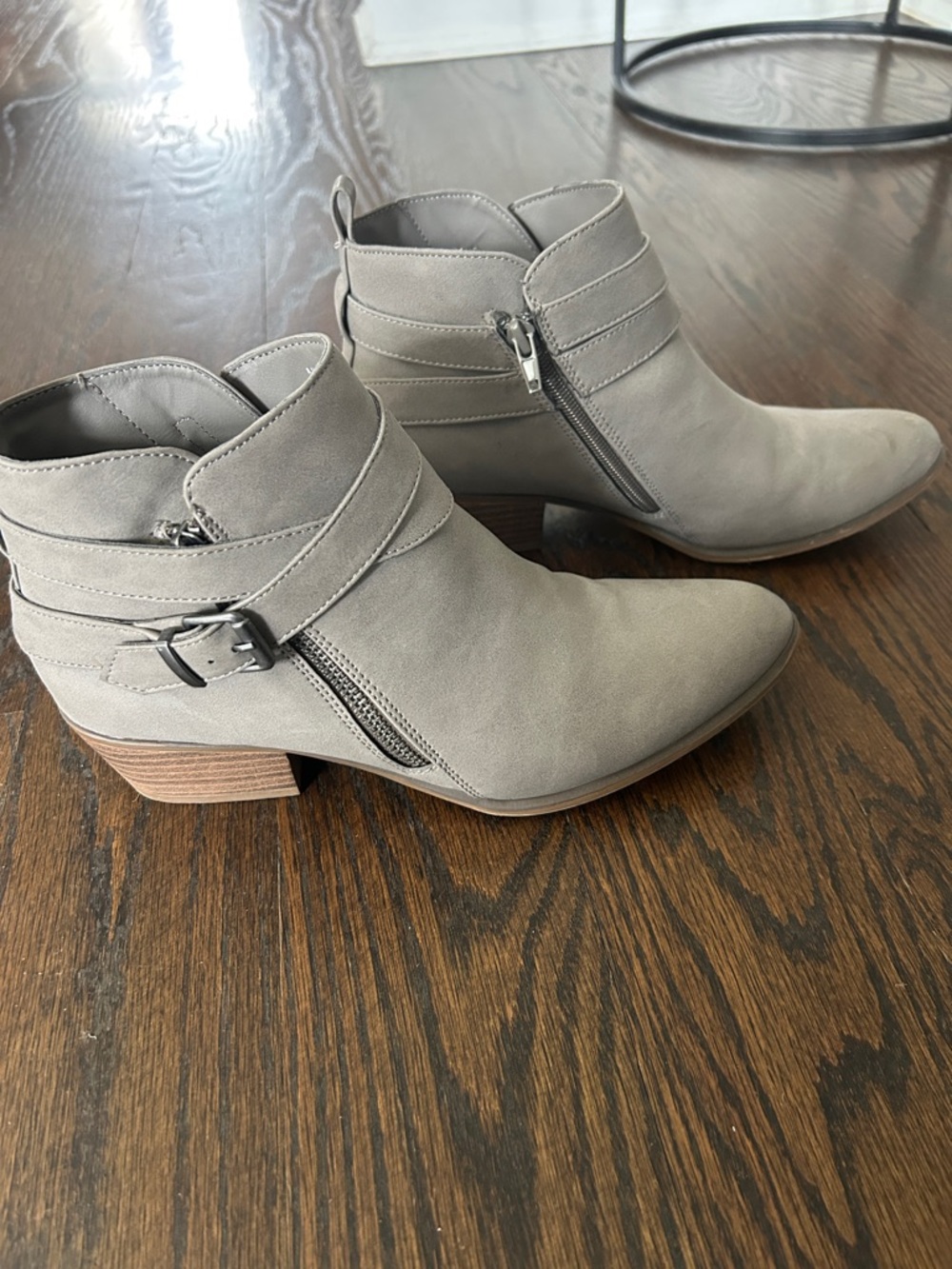 Women's Gray Ankle Booties - Sleek Casual Style